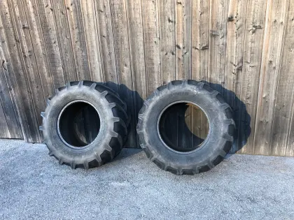 Reifen Good Year Optitrac 818