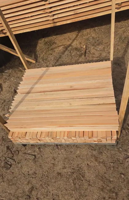 Lärchen-Stecken, Pflanzstab, Pflöcke