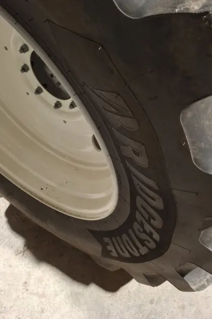 Reifen Bridgestone 650/65R38