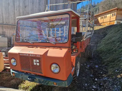 Reform Mulli 33 inkl. Ladewagen und Miststreuer