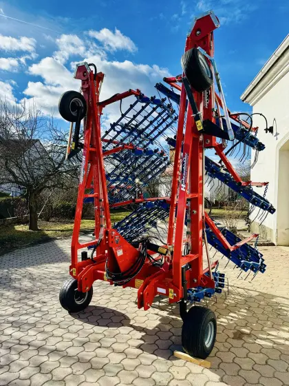 Hatzenbichler Striegel NEU, Federzahnegge