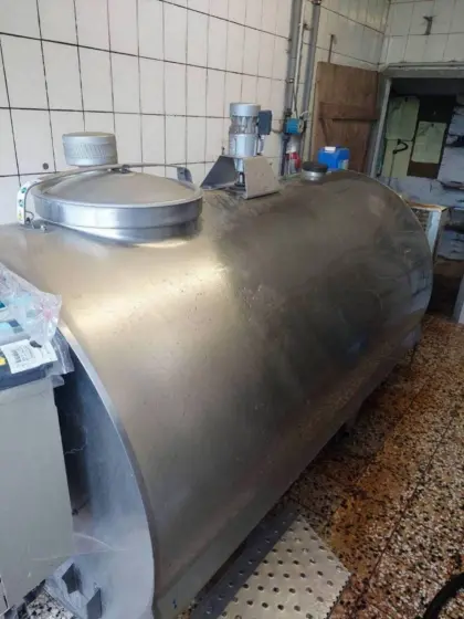 Milchtank 1.800 l