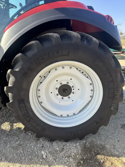 Neue Kompletträder MICHELIN 440/65R28 & 540/65R38