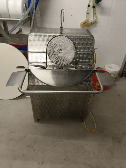 Käseschmiermaschine