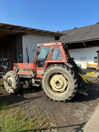 Fiat Traktor 980 DT 6-Zylinder Bj. 1983 mit Hauer Frontlader