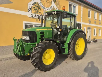 John Deere 6430