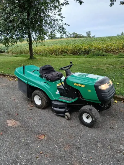 Weed Eater Rasentraktor, Aufsitzmäher, Rasenmähertraktor