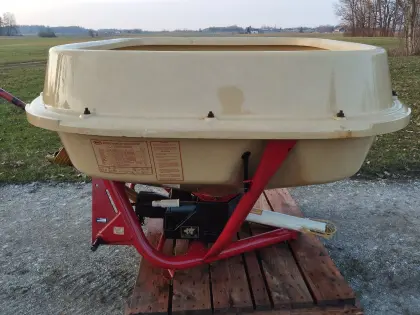 Vicon Pendeldüngerstreuer