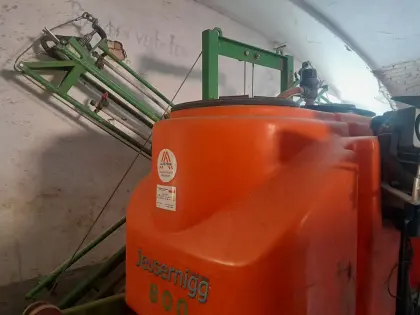 Jessernig Feldspritze 800