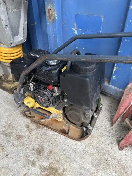 Bomag Rüttelplatte BP 10/35