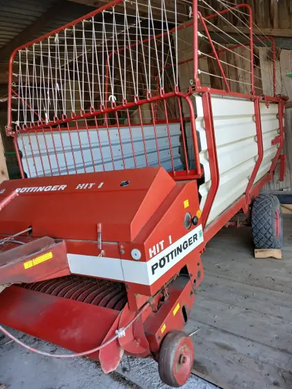 Ladewagen Pöttinger HIT I
