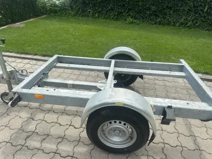 Anhängerrahmen für Arbeitsmaschine