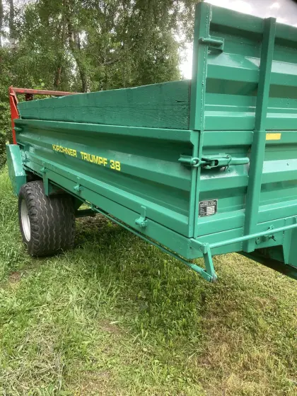 Verkaufe Kirchner Miststreuer Triumpf 38
