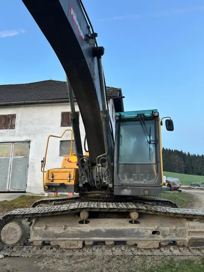 Kettenbagger Volvo EC300