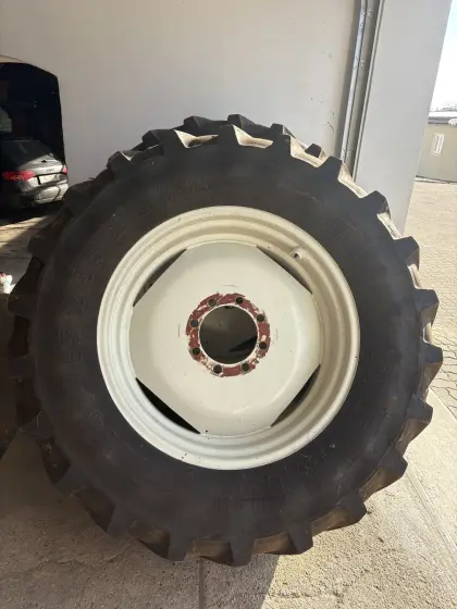 Breitreifen Steyr 8000/900 Serie