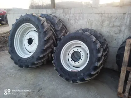 540/65 R38, 440/65 R28, Michelin Multibib, Valtra HiTech