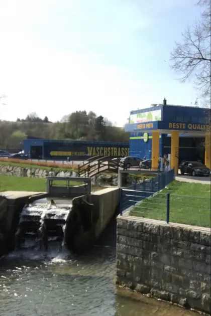 Wasserkraftwerk Wasserrad