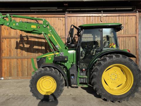 John Deere 5100M