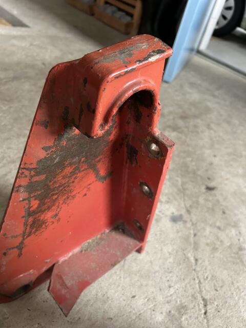 Hauer Frontladeraufnahme/Konsolen