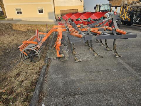 Flügelscharrgrubber mit Steinsicherung Mandam Top 3S