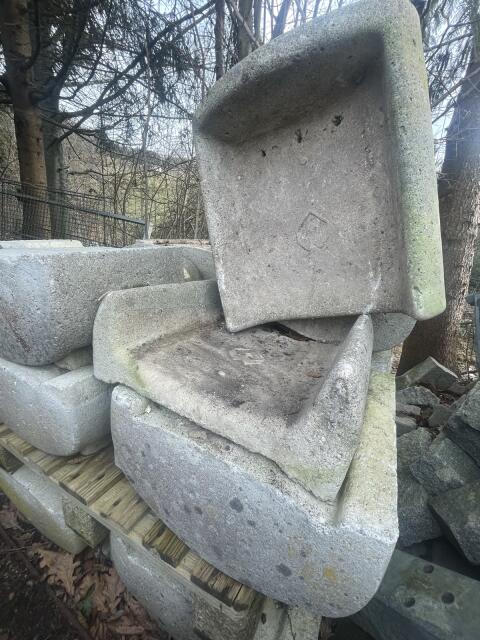 Löffelsteine zur Bepflanzung