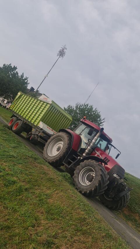 Claas Ladewagen