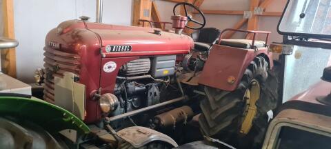 Steyr T185