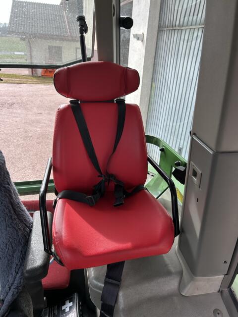 Kindersitz für Traktor