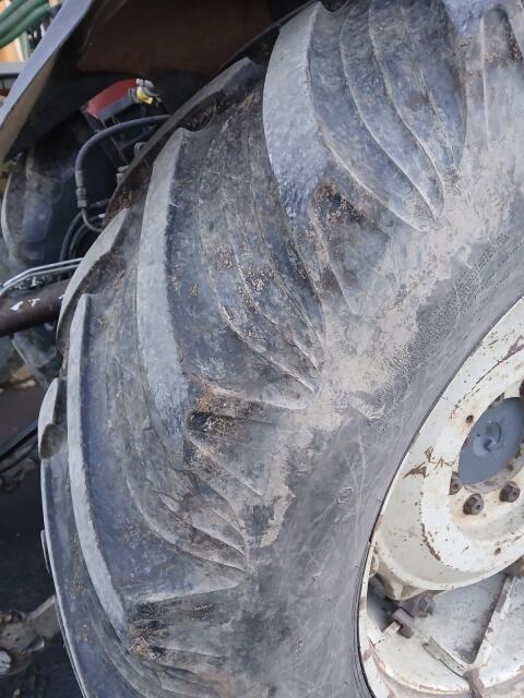 Traktorreifen 650/65 R 38