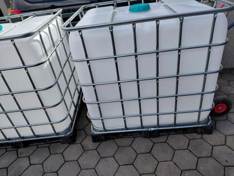 IBC 1.000 l Wassertank Neuwertig (Zustellung möglich)