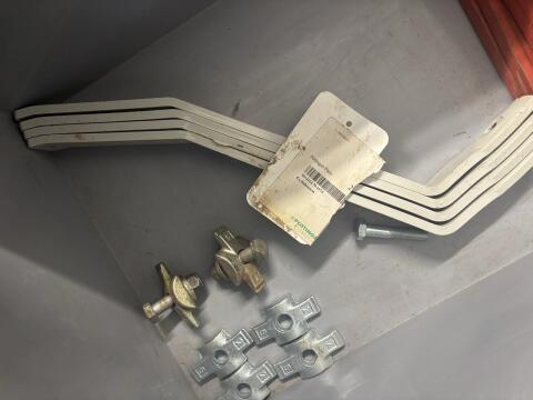 Pöttinger Kreiselheuerarme, Zinken