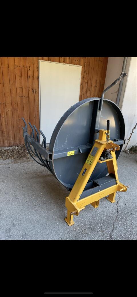 Holzbündelgerät Holzbündel Brennholzbündel Uniforst für Holz