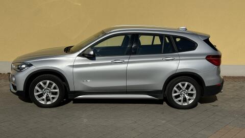 BMW X1 xDrive18d x Line Aut. LED, AHK, NAVI, SUV