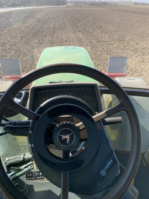 Fieldbee Autosteer RTK Lenksystem