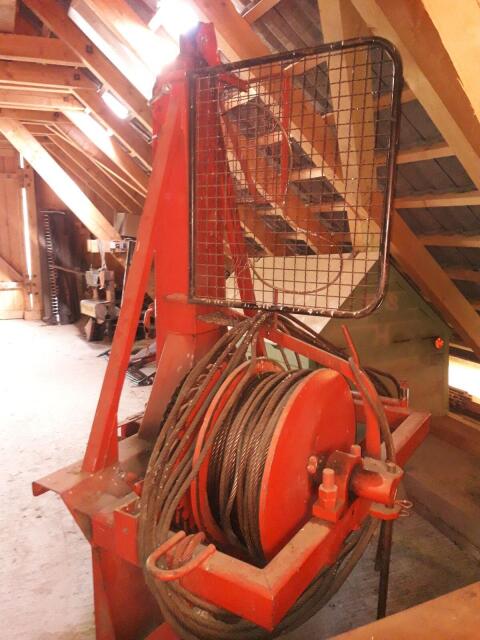 Seilbahn Traktor mit Koller Laufwagen