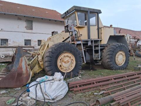 Stavostroj KNA 250 Radlader