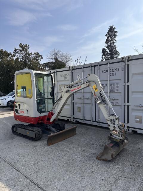 Takeuchi TB216