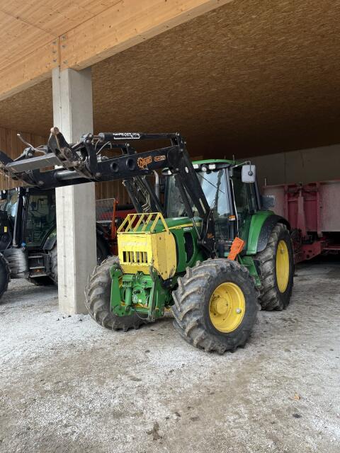 John Deere 6420