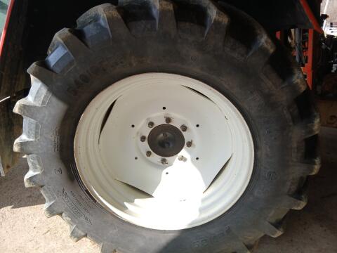 Verkaufe 2 Stk. Petlas Reifen mit 540/65R34