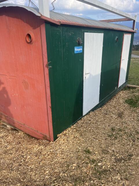 Container