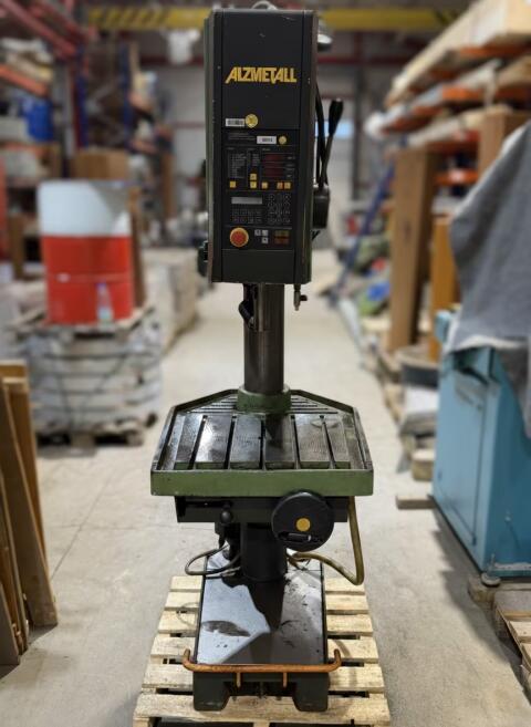 Alzmetall AC32 AS Bohrmaschine