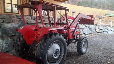 Massey Ferguson 135