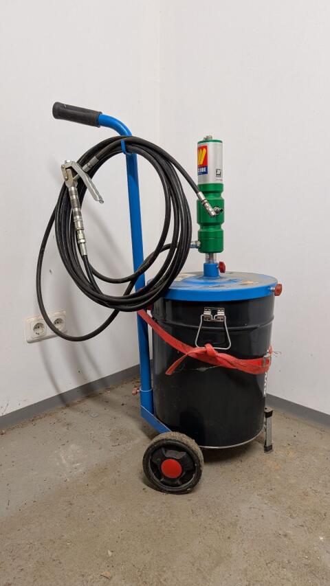 Mobiles Druckluft Fettset Meclube (50:1) für 18-30 kg Fässer