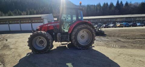 Massey Ferguson 5611