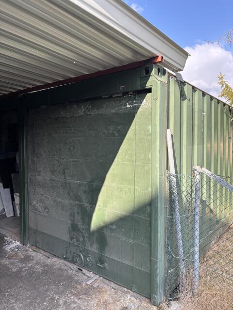 Container