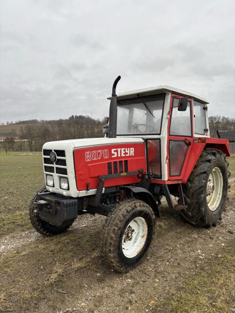 Steyr 8070