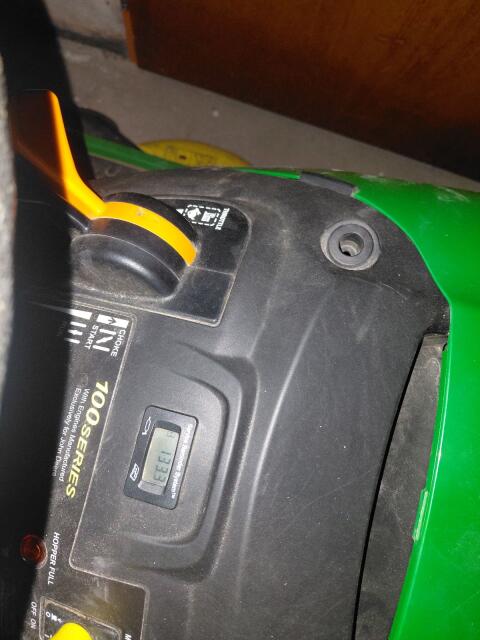 John Deere Rasentraktor X155R