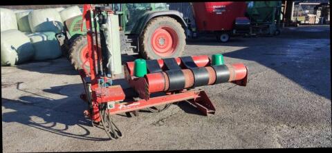 Kverneland Rundballenwickler UN 7556