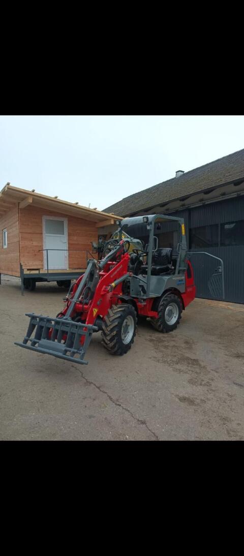 Weidemann 1280 Lange Schwinge