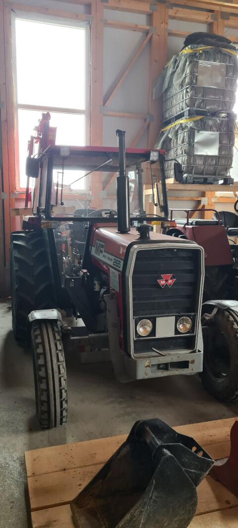 Massey Ferguson 265